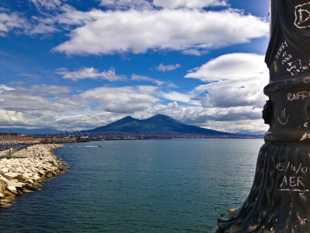 Monolocale Nel Cuore Di Napoli Appartamento Camera foto