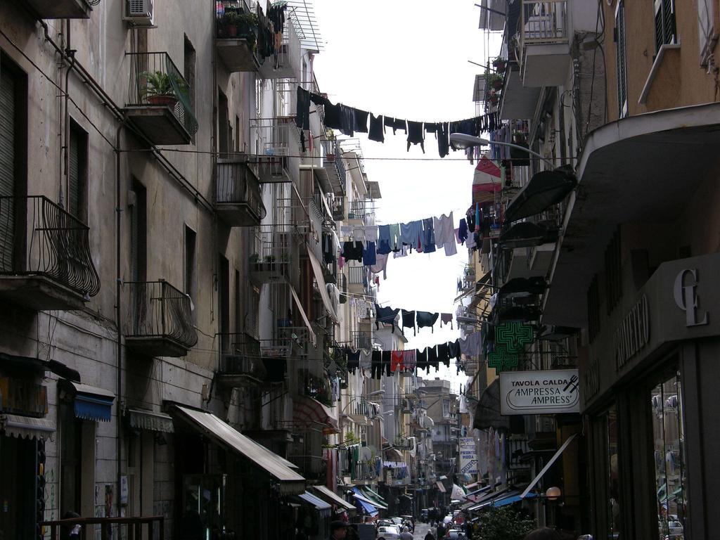 Monolocale Nel Cuore Di Napoli Appartamento Camera foto